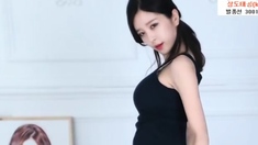 Small Titted Teen Amateur Rides Dong