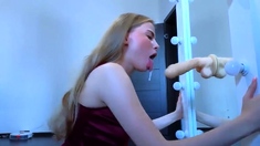 Hot amateur blonde pregnant toying her pussy solo