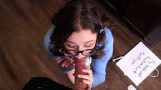 Stepbro helps his shy stepsis Leana Lovings