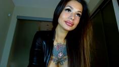 Brunette Solo Webcam Masturbation